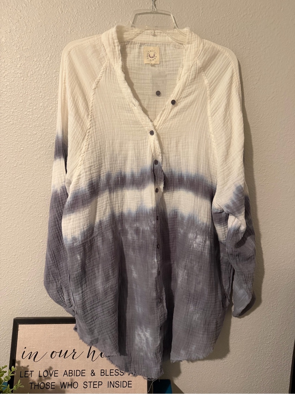 Fantastic Fawn White and Gray Ombre Button-Front Coverup
